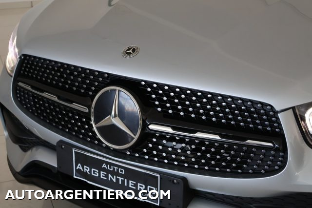 MERCEDES-BENZ GLC 300 usata, con Frenata d