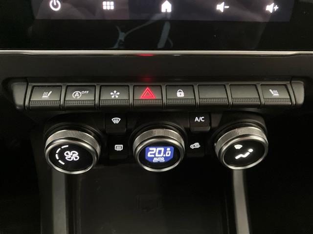 RENAULT Arkana usata, con Hill holder