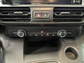 OPEL Combo usata, con Airbag testa