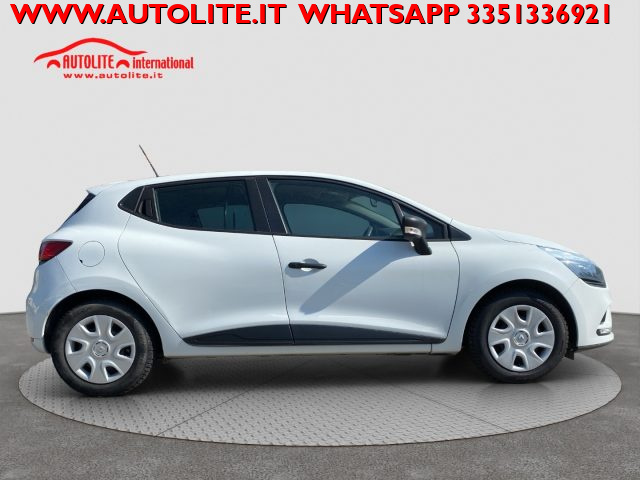 RENAULT Clio usata, con Alzacristalli elettrici