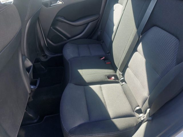 MERCEDES-BENZ B 180 usata 10
