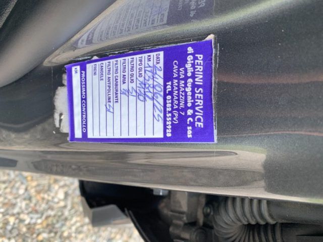 VOLKSWAGEN Tiguan usata, con Bracciolo