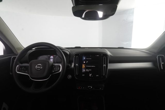 VOLVO XC40 usata 10