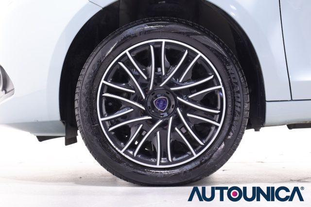 LANCIA Ypsilon usata, con Touch screen