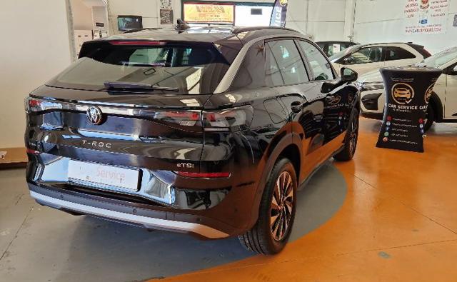VOLKSWAGEN T-Roc usata, con Airbag laterali