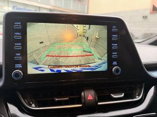 TOYOTA C-HR usata, con Sistema di navigazione