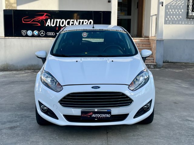 FORD Fiesta usata, con Airbag