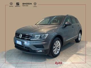 VOLKSWAGEN Tiguan 2.0 TDI DSG 4MOTION Business Navi ACC