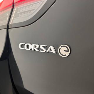 OPEL Corsa usata, con Bluetooth