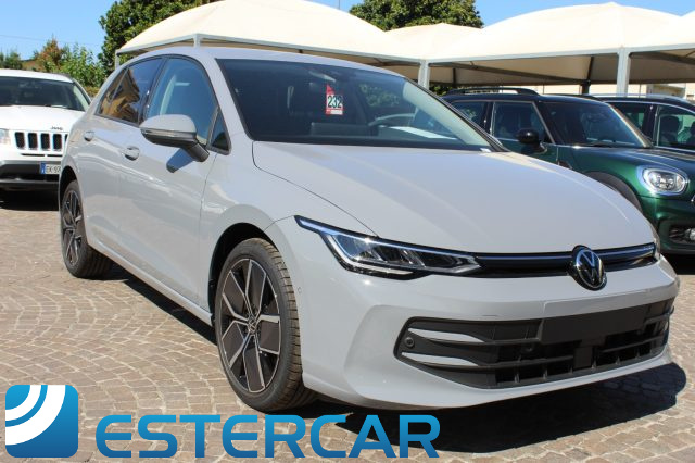 VOLKSWAGEN Golf usata, con Autoradio