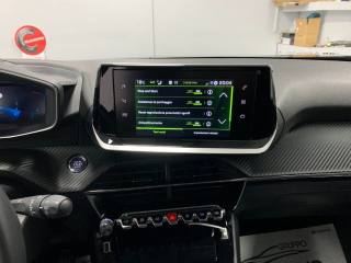 PEUGEOT 2008 usata, con Controllo automatico clima