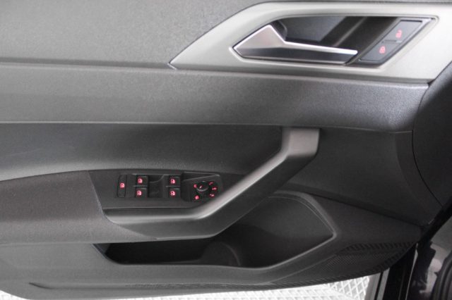 VOLKSWAGEN Polo usata, con Autoradio digitale
