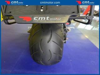 YAMAHA XSR 900 usata 9