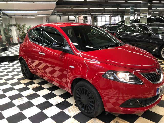 LANCIA Ypsilon usata, con Airbag