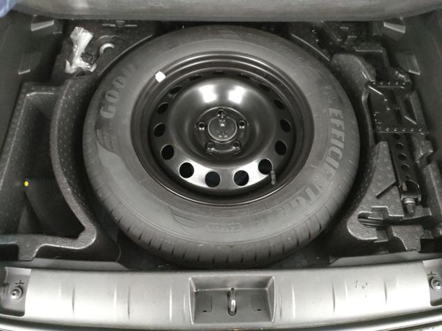 JEEP Renegade usata, con USB