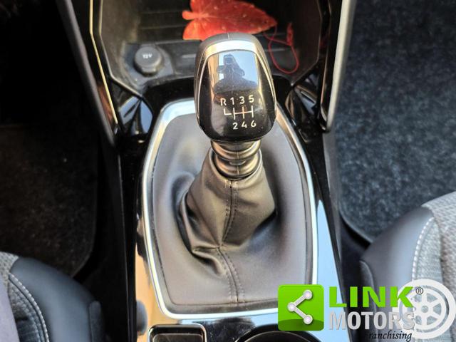 PEUGEOT 2008 usata, con Vetri oscurati