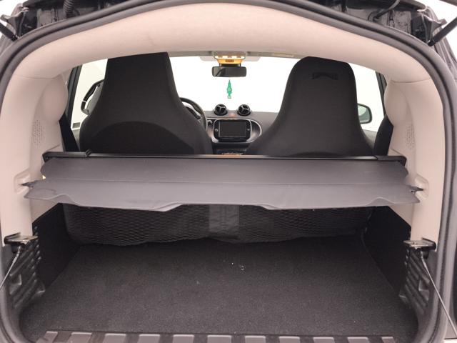 SMART ForTwo usata, con Autoradio digitale