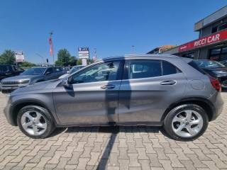 MERCEDES-BENZ GLA 200 usata, con Airbag Passeggero