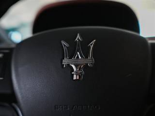 MASERATI Levante usata, con Sedile posteriore sdoppiato