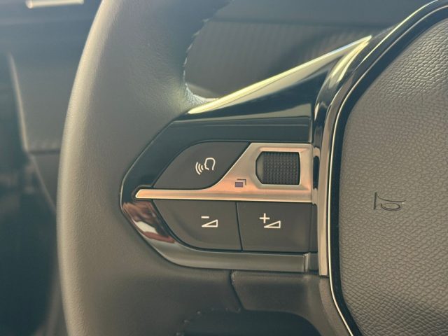 PEUGEOT 208 usata, con Specchietti laterali elettrici