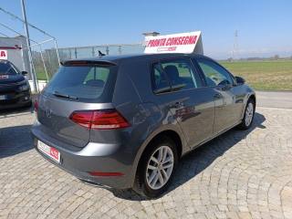 VOLKSWAGEN Golf usata, con Autoradio