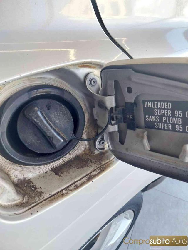 NISSAN Micra usata 16