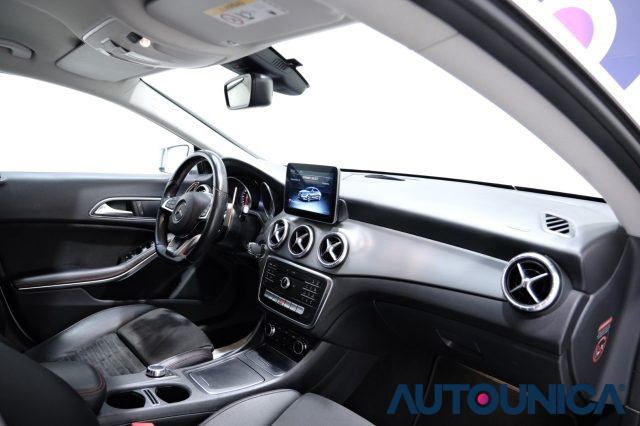 MERCEDES-BENZ CLA 220 usata 56