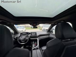 PEUGEOT 5008 usata, con Sistema di navigazione