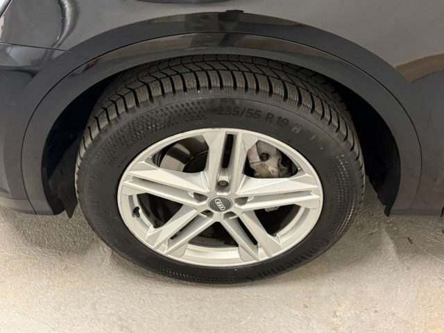 AUDI Q5 usata, con Sensori di parcheggio posteriori