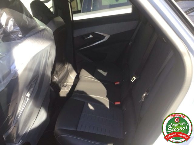 PEUGEOT 3008 usata, con Climatizzatore