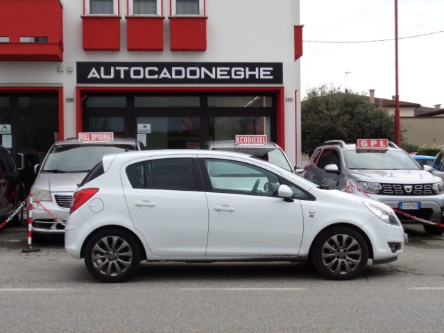 OPEL Corsa usata, con Airbag laterali