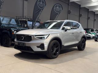 VOLVO XC40 B3 automatico Plus Bright