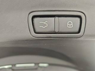 ALFA ROMEO Stelvio usata, con Controllo automatico clima