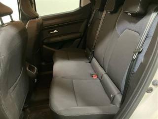 DACIA Duster usata, con Sensori di parcheggio posteriori