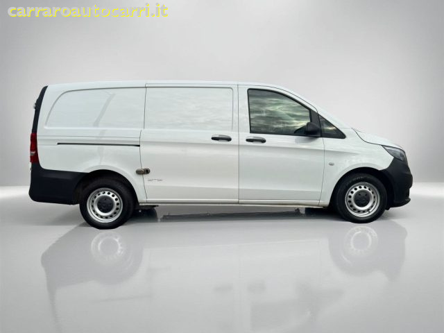 MERCEDES-BENZ Vito usata, con Airbag