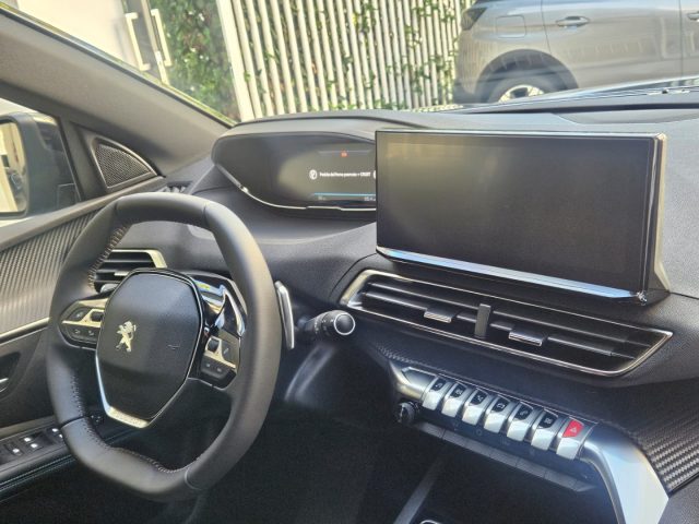 PEUGEOT 3008 usata, con MP3