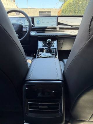 DR MOTOR DR5 usata, con Telecamera per parcheggio assistito