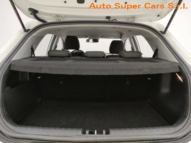 KIA Stonic usata, con Sensori di parcheggio posteriori