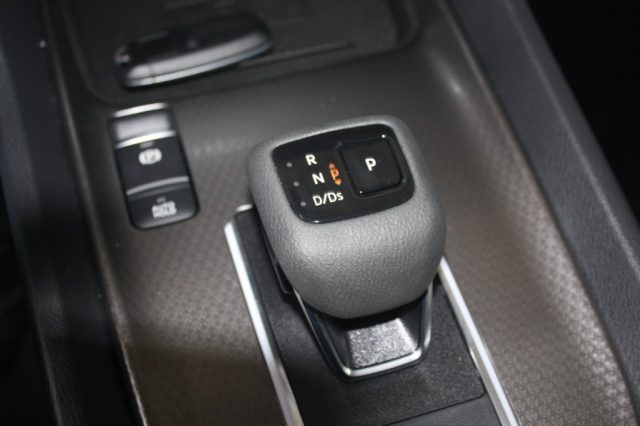 NISSAN Qashqai usata, con Fendinebbia
