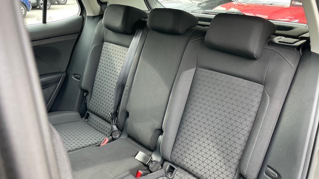 VOLKSWAGEN T-Cross usata, con Autoradio