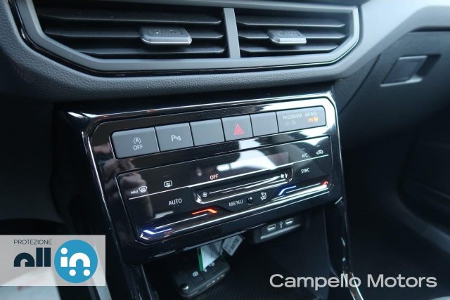 VOLKSWAGEN T-Cross usata 10