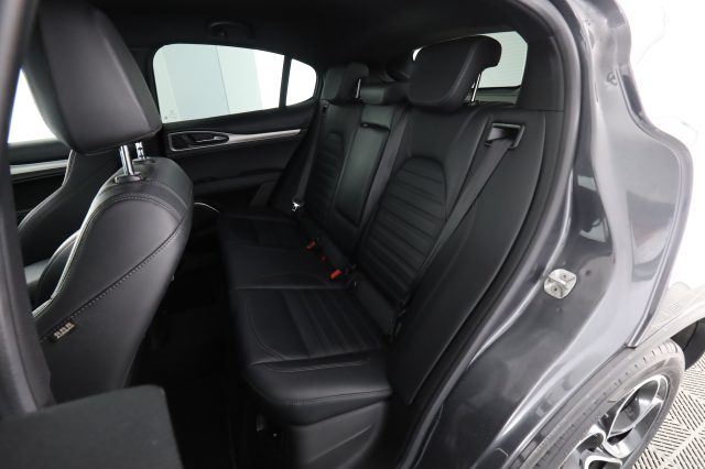 ALFA ROMEO Stelvio usata 3