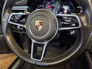 PORSCHE Macan usata, con Fendinebbia