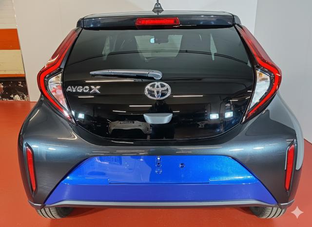 TOYOTA Aygo X usata, con Boardcomputer