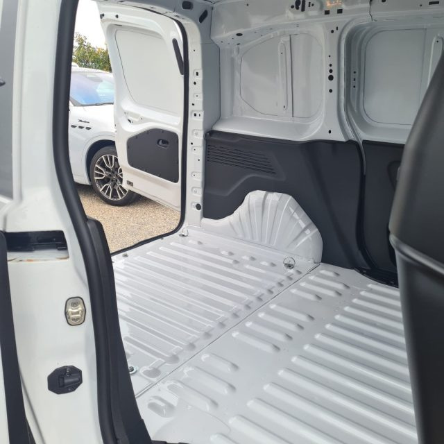 FIAT Doblo usata, con Riconoscimento dei segnali stradali