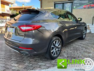 MASERATI Levante usata, con Cronologia tagliandi