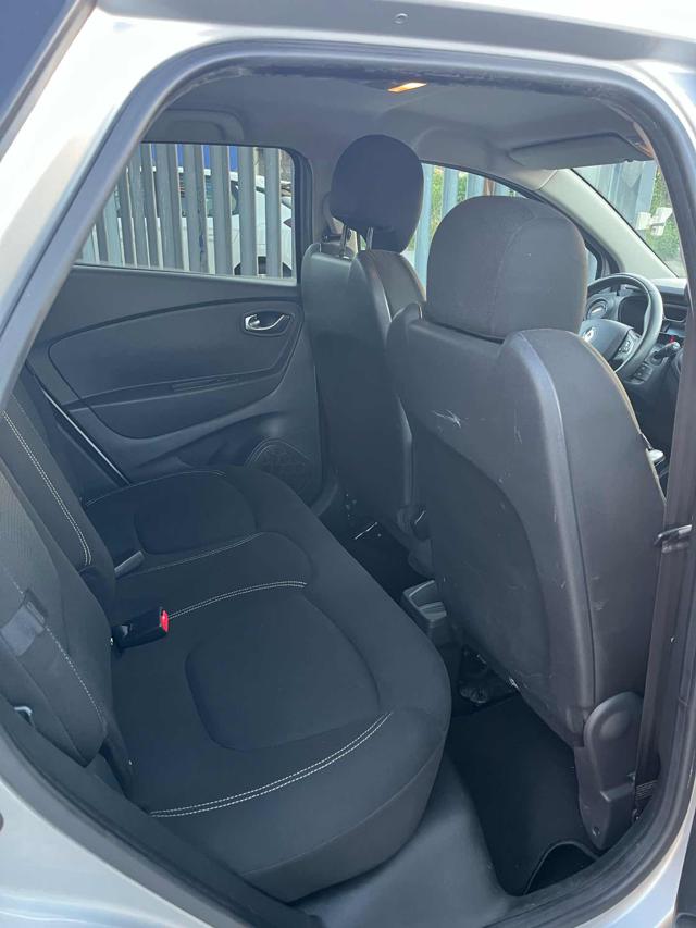 RENAULT Captur usata, con Sistema di navigazione