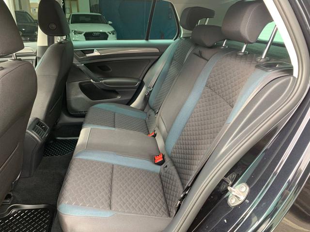 VOLKSWAGEN Golf usata, con Bracciolo