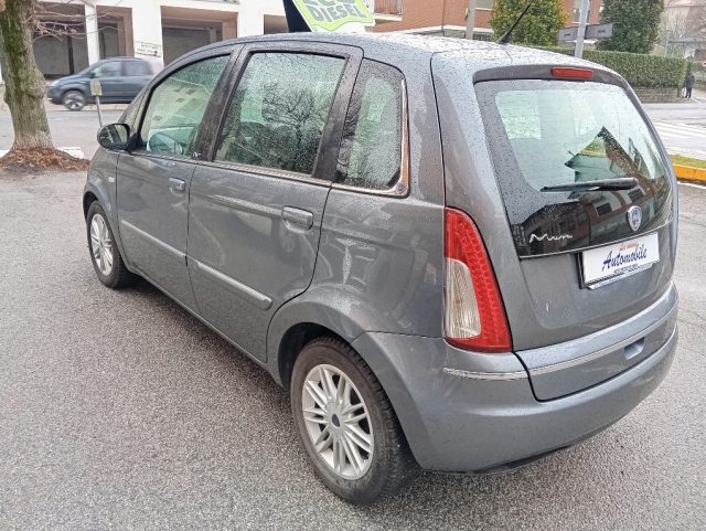 LANCIA MUSA usata, con Cerchi in lega