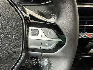 PEUGEOT 2008 usata 25